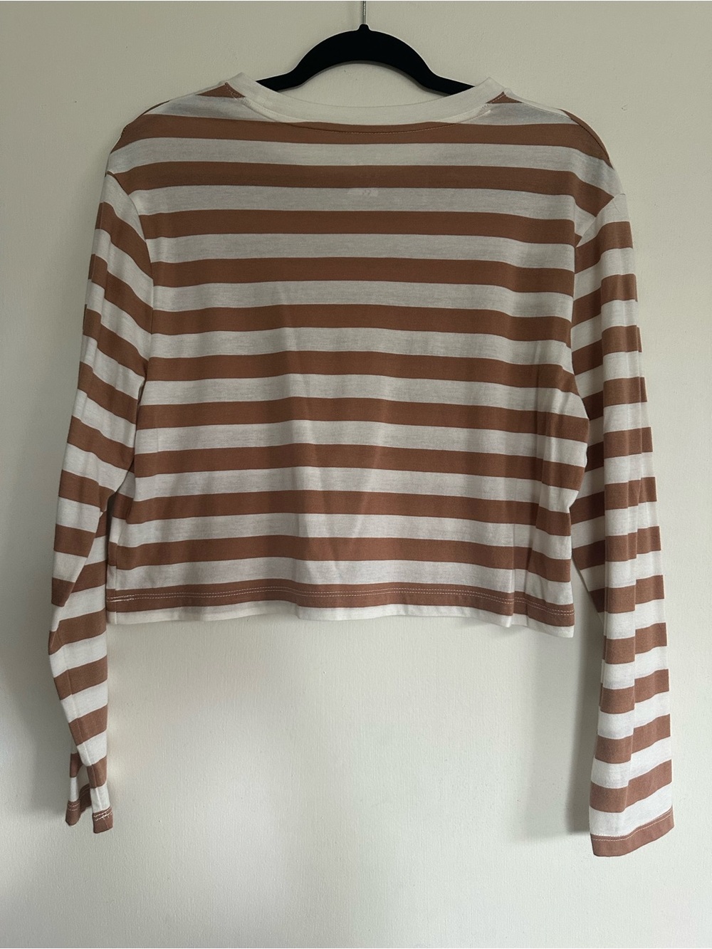 a new day White & Brown Striped Long-Sleeve Crop Top - Picture 2 of 3